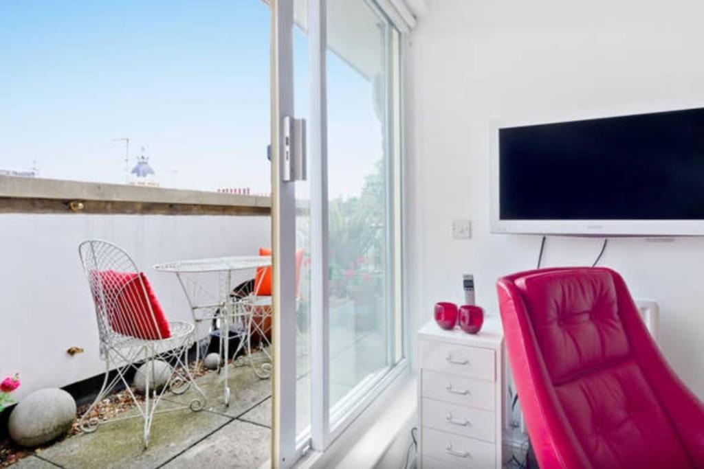 Zone 1! 2 Bed Duplex Apartment! London Luaran gambar